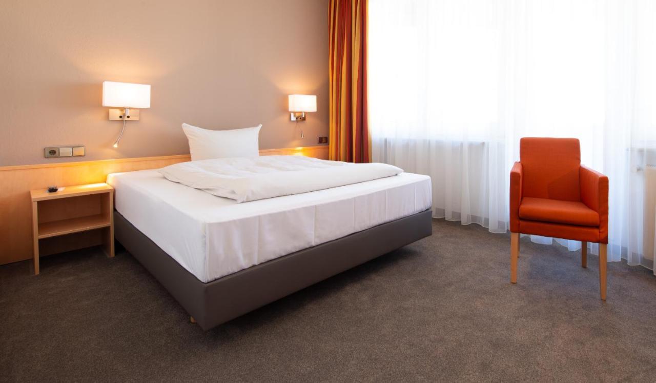 Aramis Tagungs- Und Sporthotel Gäufelden Zewnętrze zdjęcie