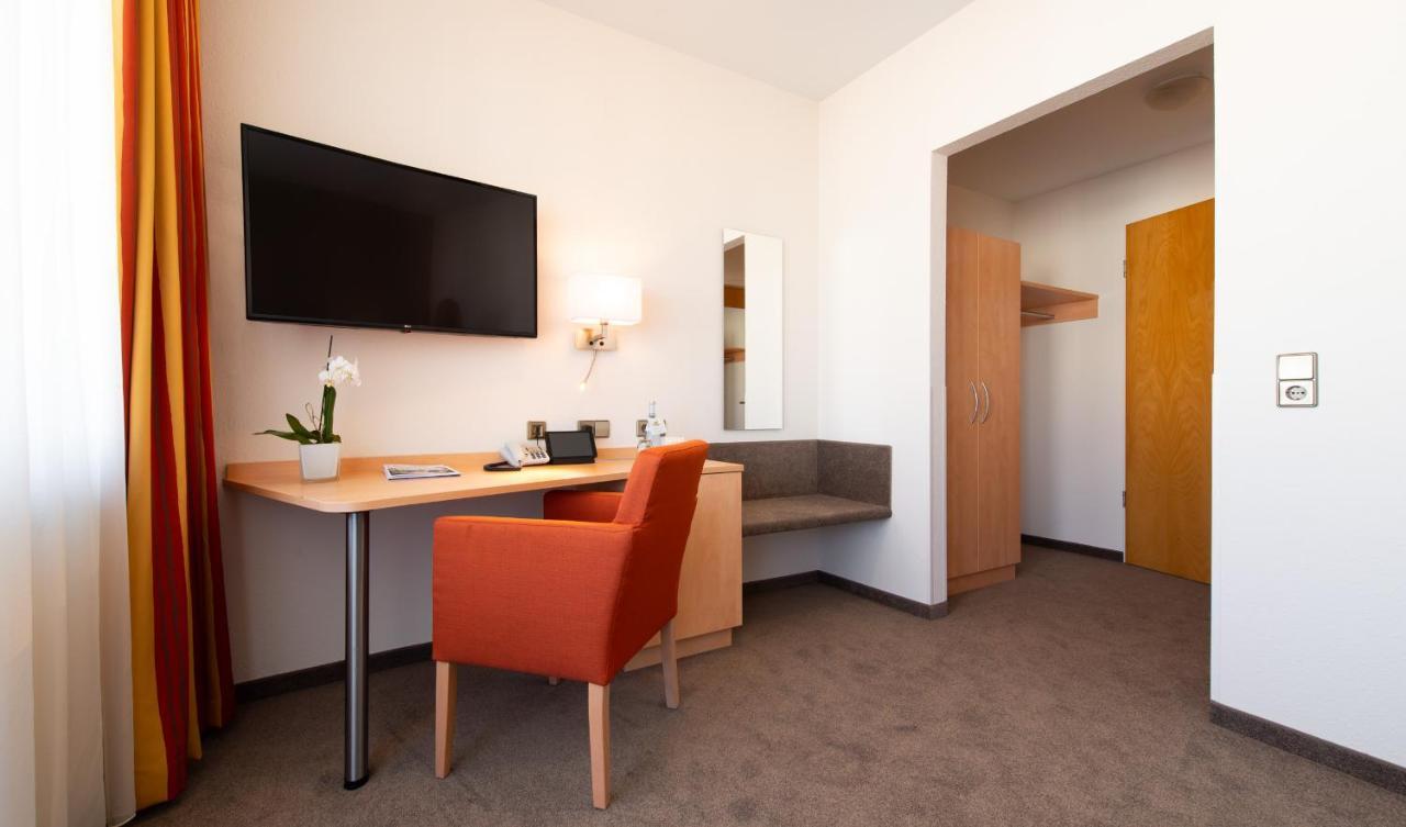 Aramis Tagungs- Und Sporthotel Gäufelden Zewnętrze zdjęcie