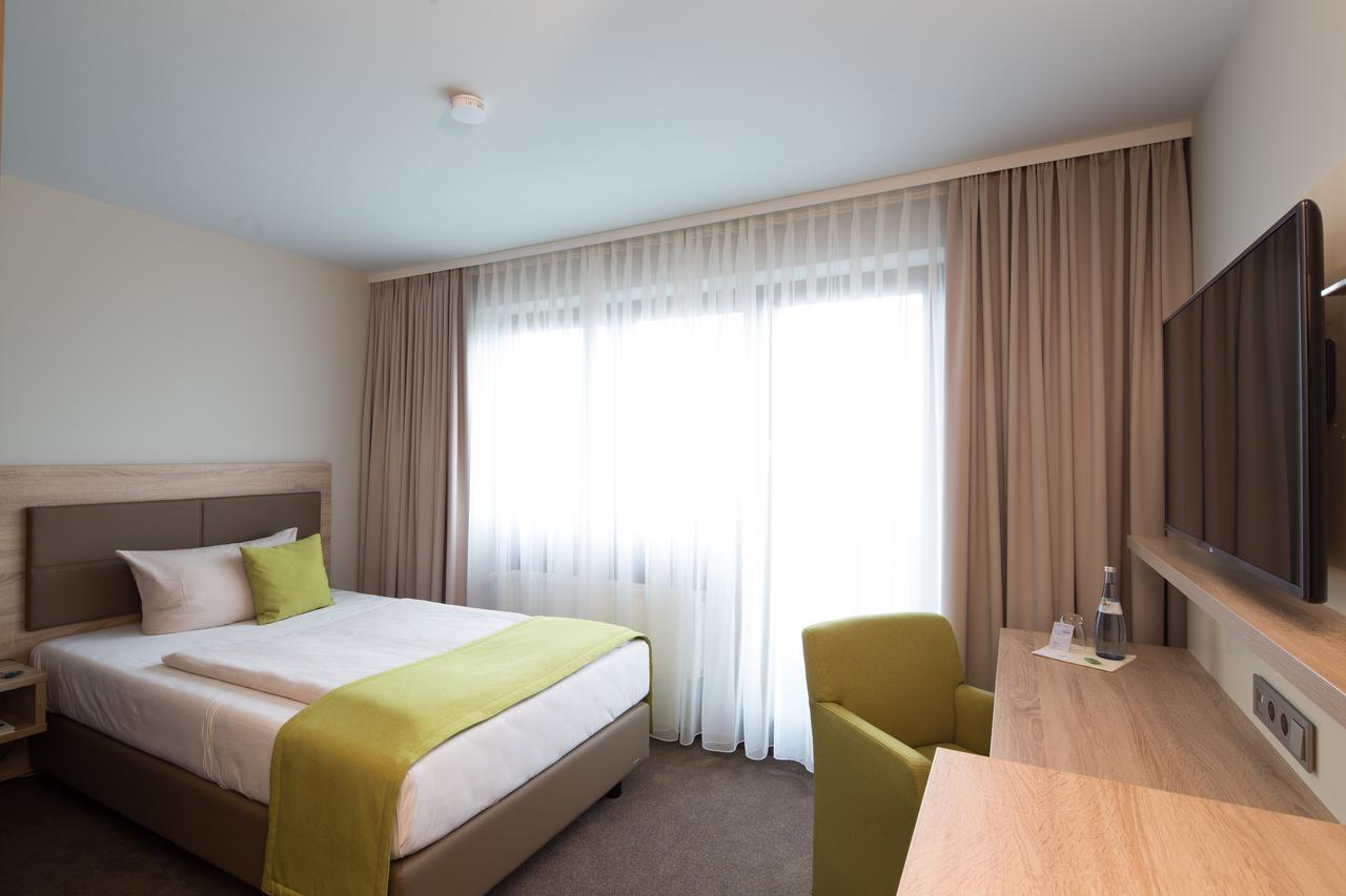 Aramis Tagungs- Und Sporthotel Gäufelden Zewnętrze zdjęcie